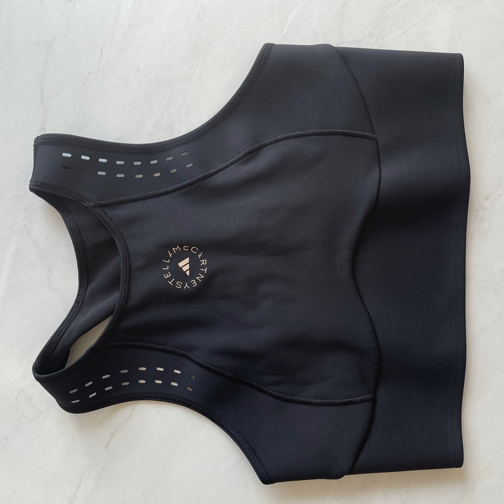 ADIDAS x Stella McCartney